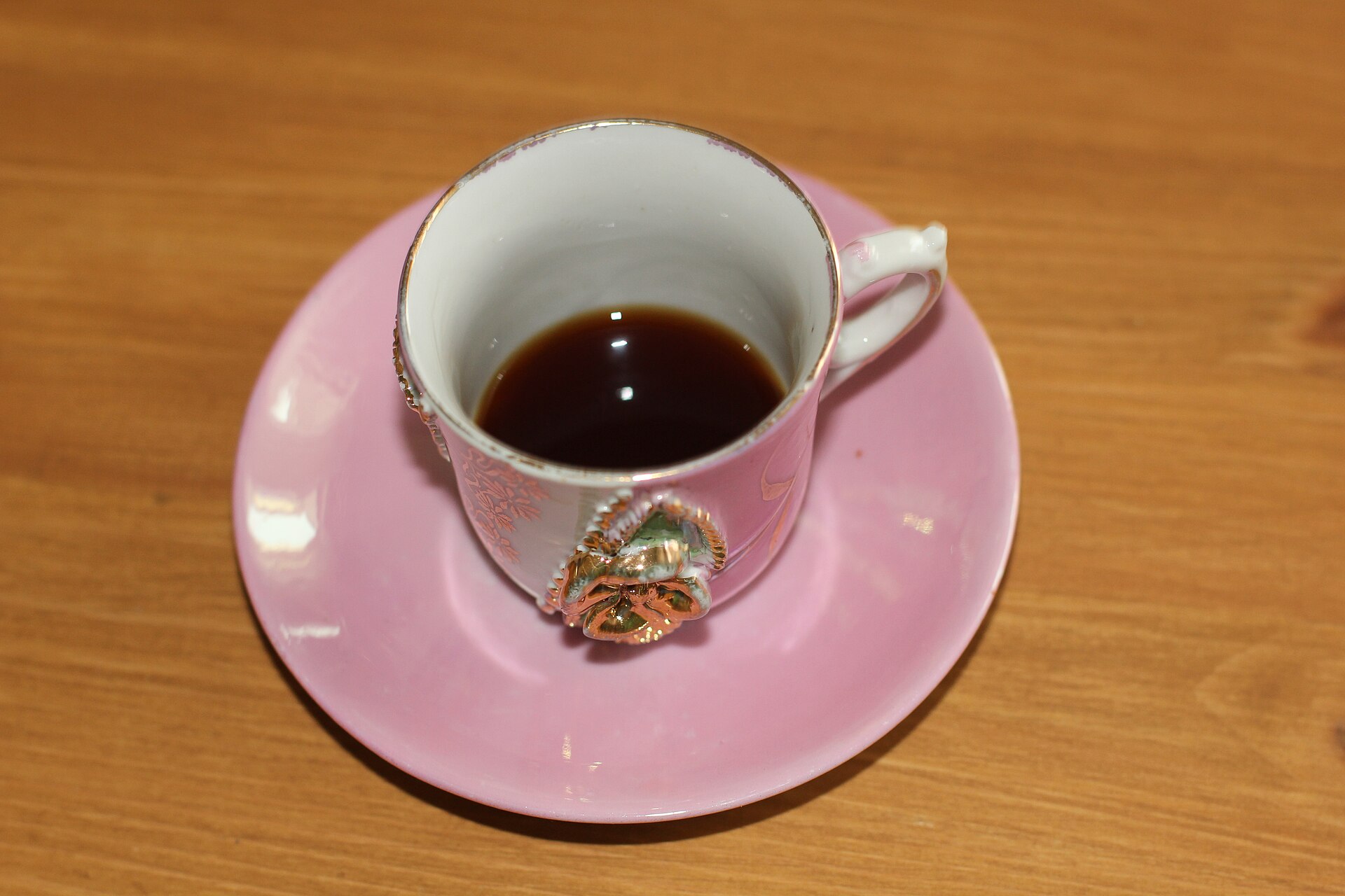 En god kopp kaffe som symboliserar den levande kaffekulturen i Split.